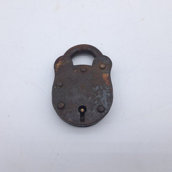Vintage Ship's Lock and Key - Picture 3 of 11